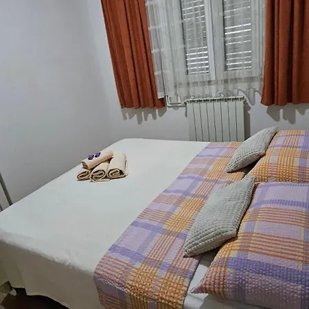 Pida Apartment Primosten