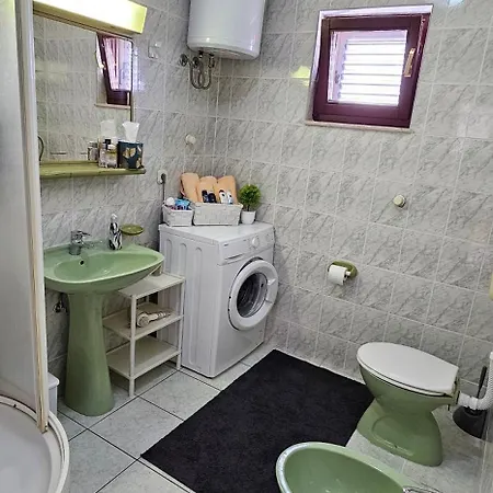 Apartment Pida