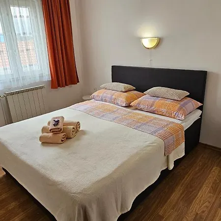 Pida Apartamento Primošten